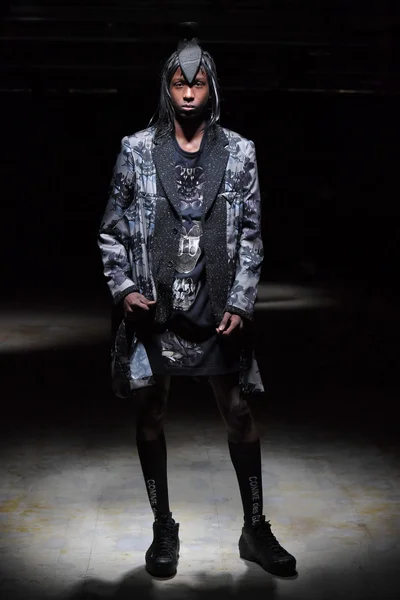 Look 26